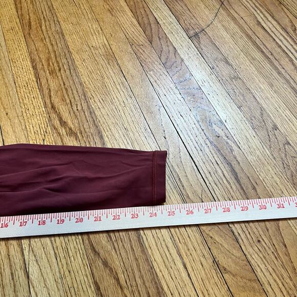 Athleta Leggings Womens Small Stash Pocket Salutation Crop - Picture 10 of 10